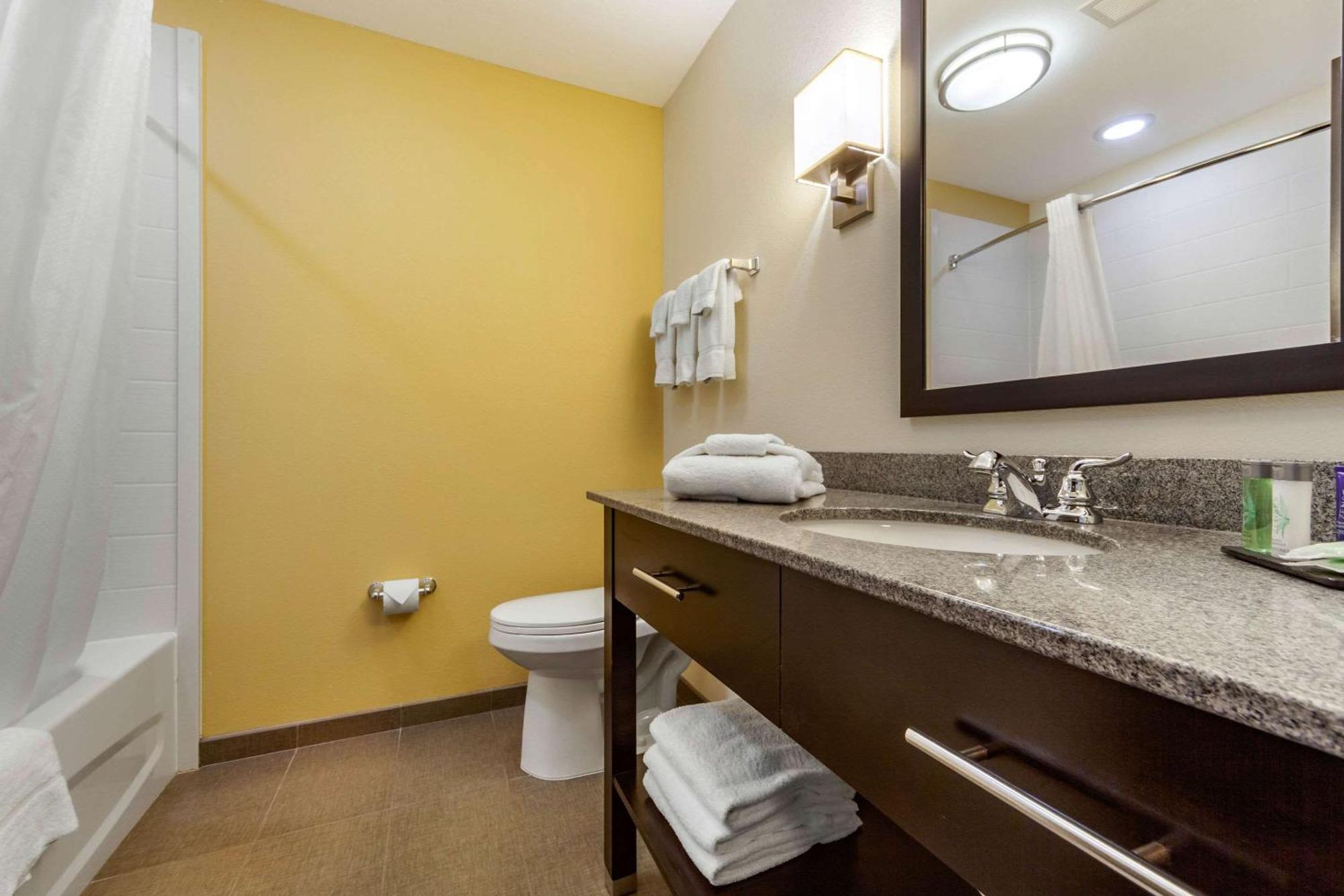 Sleep Inn & Suites Fargo Medical Center Kültér fotó