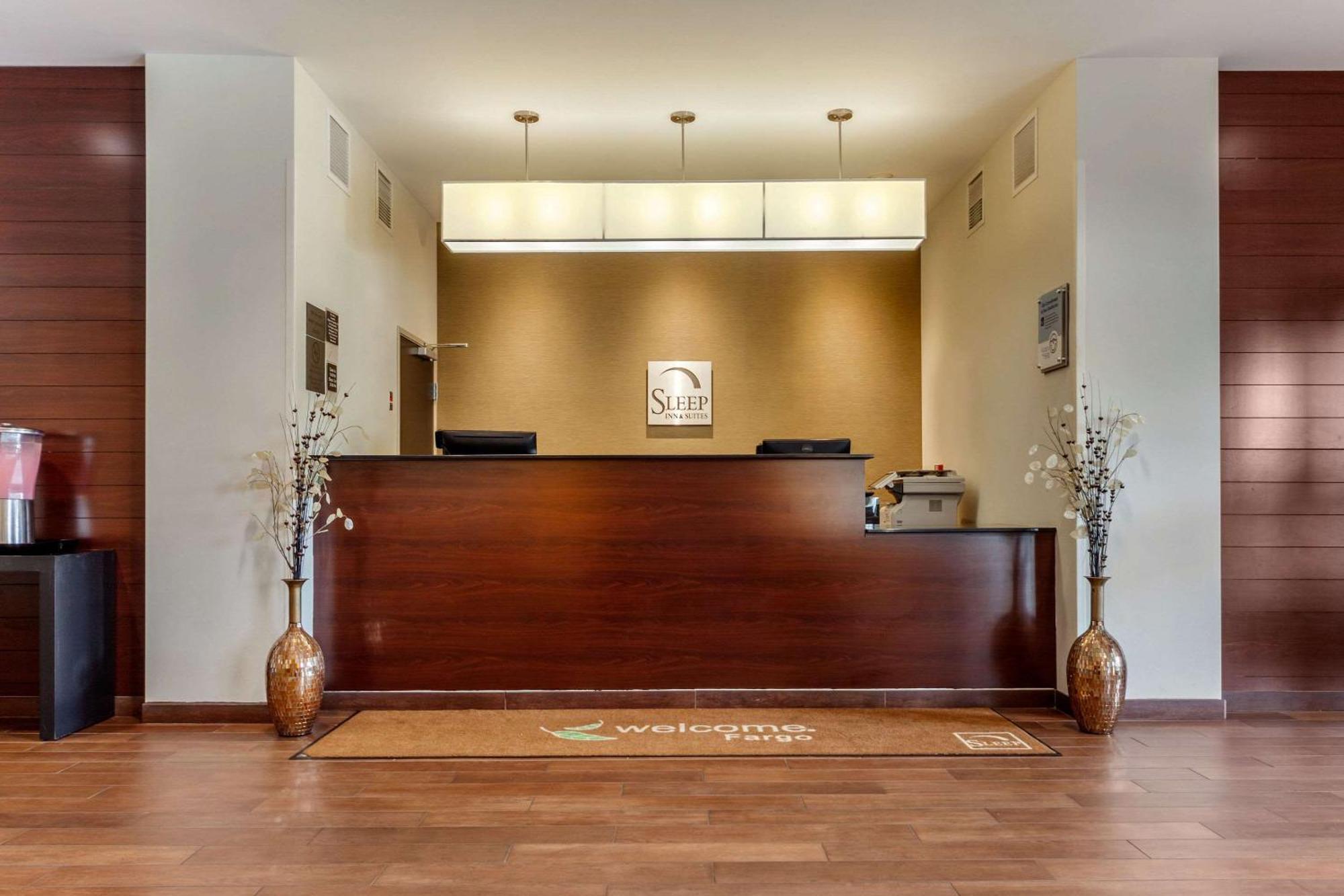 Sleep Inn & Suites Fargo Medical Center Kültér fotó